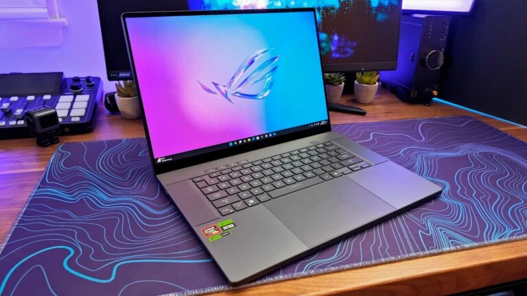 ASUS ROG Zephyrus G16 разогнали до 215 Вт, превратив ноутбук в «реактивный двигатель»