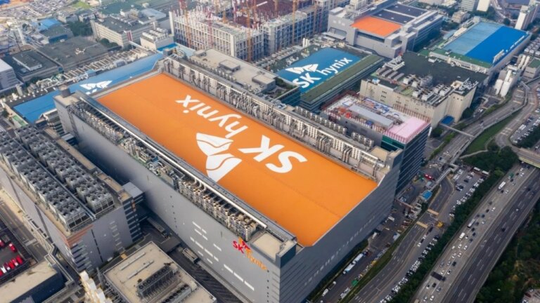 SK Hynix может договориться с США об экспорте оборудования в Китай в обмен на строительство нового завода в Америке
